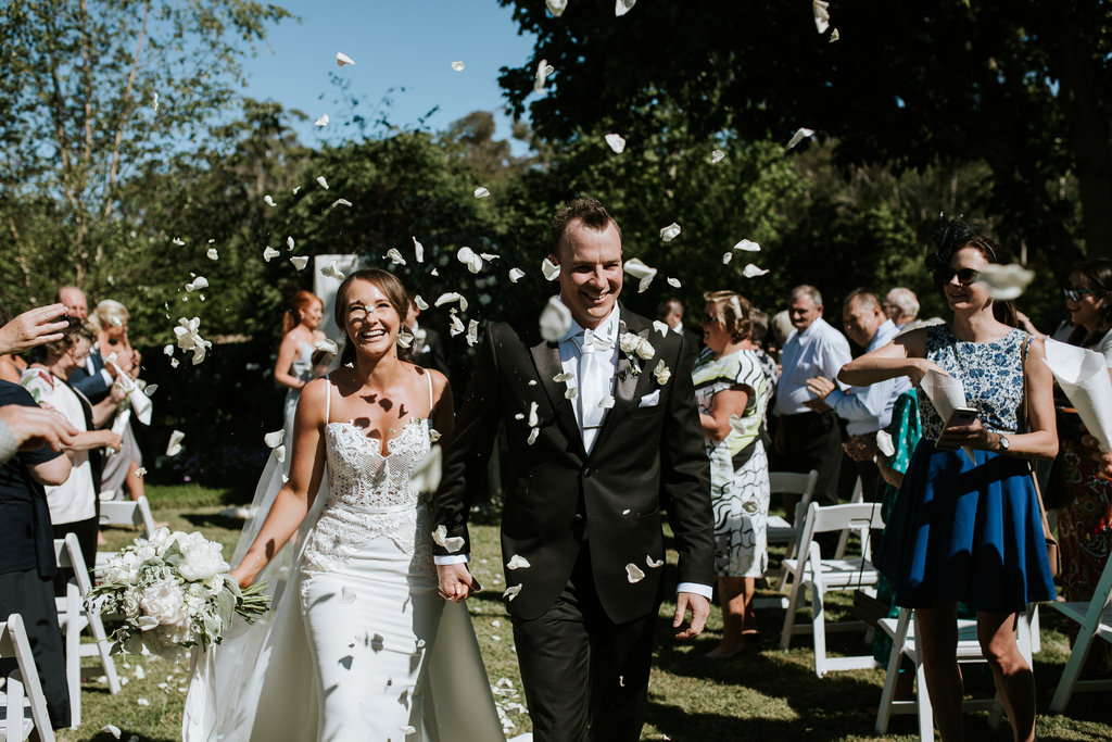 A Spring Wedding In The Southern Highlands Jodie Josh The Secret Garden